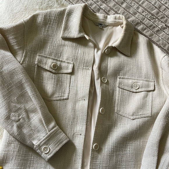 Cream Shacket - Picture 5 of 7